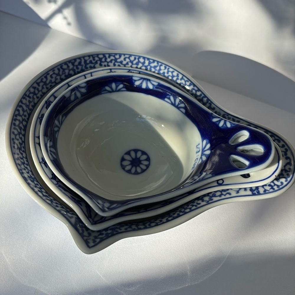 Pier 1 Porcelain Measuring Cups